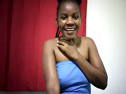 Snapshot of Pierra77 chatting on 05/07/26, 01:22 Pierra77 online show from 05/07/26, 01:22