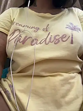 Snapshot of Indian_model9 chatting on 11/27/25, 06:32 Indian model9 online show from 11/27/25, 06:32