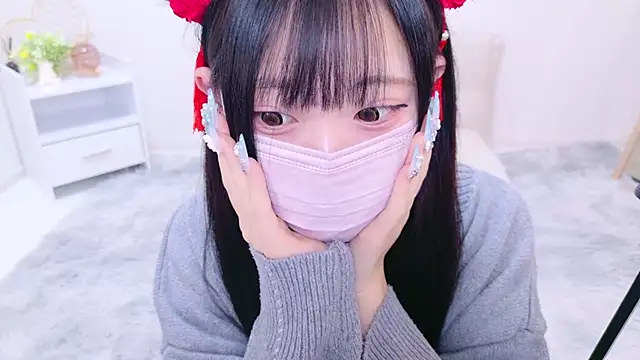 Snapshot of Suzu_ch_xx chatting on 12/31/24, 02:58 Suzu ch xx online show from 12/31/24, 02:58