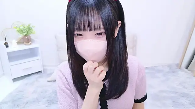 Snapshot of Suzu_ch_xx chatting on 02/24/25, 04:36 Suzu ch xx online show from 02/24/25, 04:36