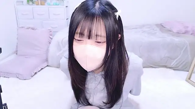 Snapshot of Suzu_ch_xx chatting on 03/03/25, 04:14 Suzu ch xx online show from 03/03/25, 04:14