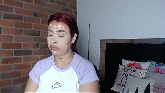 salome  hills1 online show from 03/16/25, 01:17