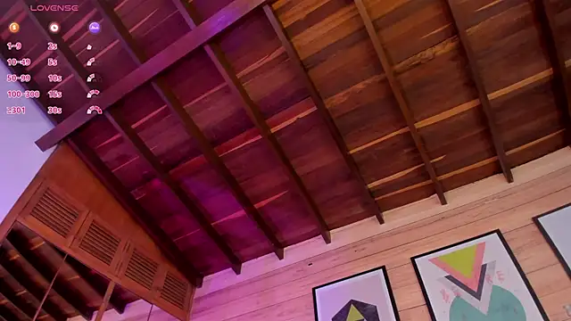 IzzyWild online show from 02/13/25, 03:14