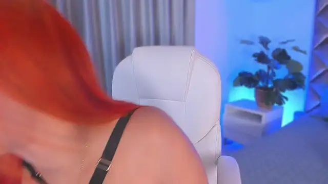 Crazyorange  online show from 11/17/25, 10:21