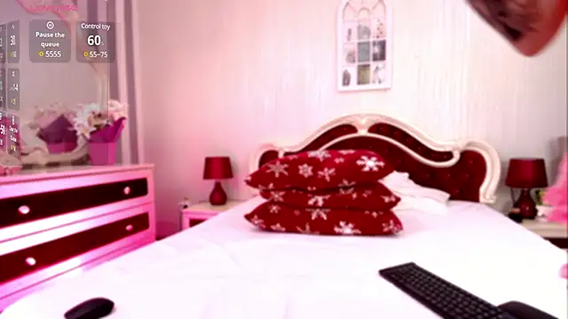 StacyLight online show from 02/09/25, 11:15