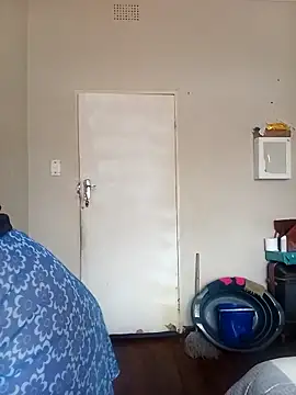 FreakyAngel3X online show from 04/24/26, 10:07