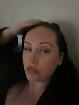 CurvyQueen2023 online show from 03/28/26, 06:07