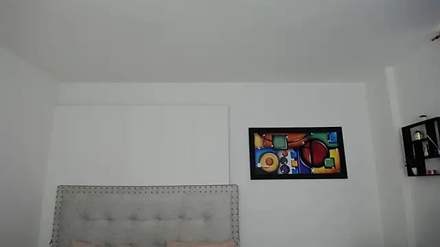 Chiqui milk  online show from 01/08/25, 07:03