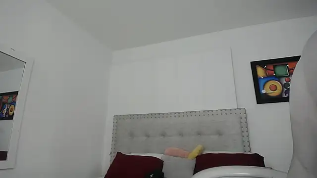 Chiqui milk  online show from 01/17/25, 06:54