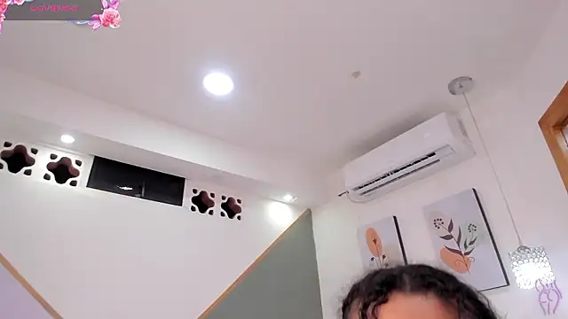 kitty kayo online show from 12/02/24, 09:35