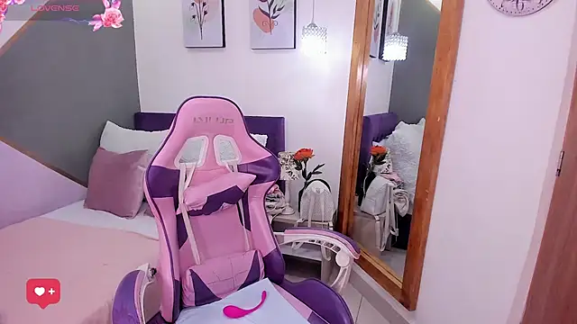 kitty kayo online show from 01/22/25, 09:35