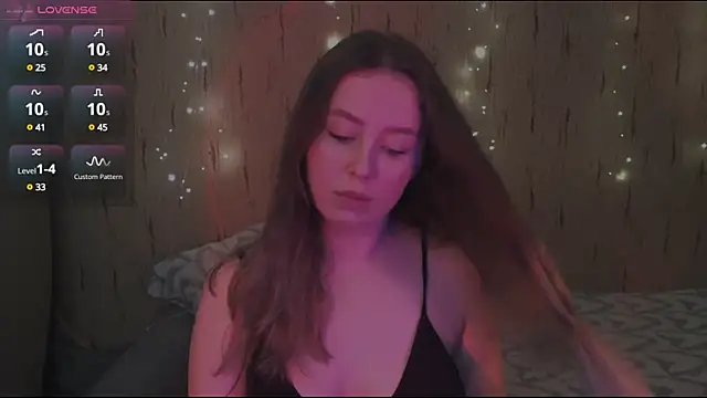 Snapshot of kkk_200 chatting on 02/21/25, 03:43 kkk 200 online show from 02/21/25, 03:43