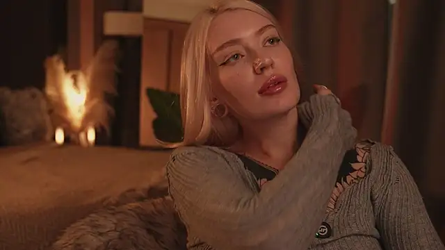 LinaKinky online show from 01/29/25, 06:07