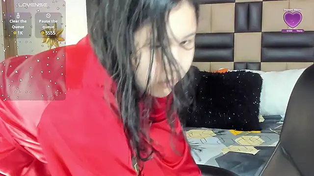 Snapshot of BonnyDelux chatting on 01/02/25, 02:46 BonnyDelux online show from 01/02/25, 02:46