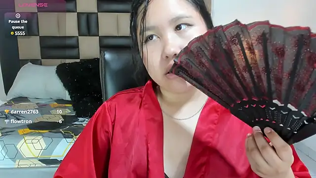 Snapshot of BonnyDelux chatting on 01/17/25, 08:33 BonnyDelux online show from 01/17/25, 08:33