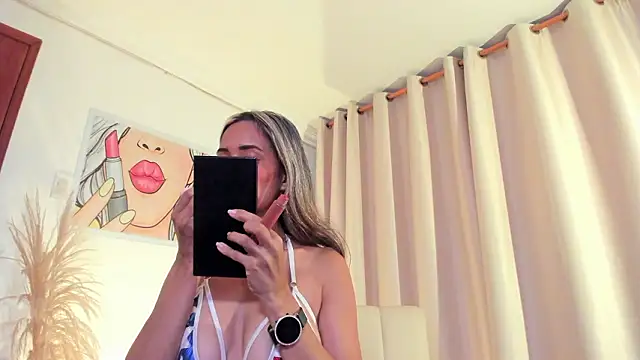 SkiinnyAna online show from 02/25/26, 07:34