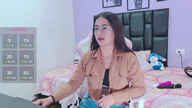 im-eliza online show from 04/20/26, 03:59