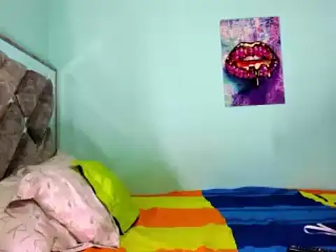 Snapshot of Evilmichellts1 chatting on 03/19/25, 02:59 Evilmichellts1 online show from 03/19/25, 02:59