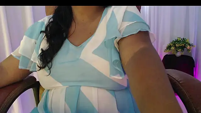 Snapshot of Prita07 chatting on 03/17/25, 07:13 Prita07 online show from 03/17/25, 07:13