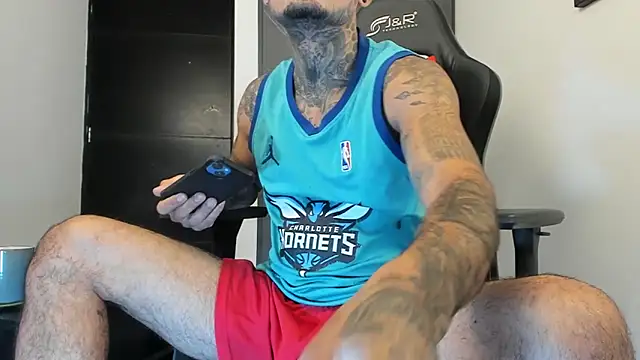 sergiio mesa27 online show from 01/06/25, 03:29