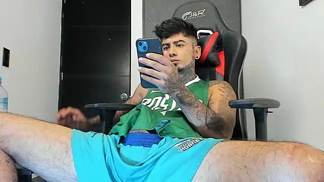 sergiio mesa27 online show from 01/16/25, 04:28