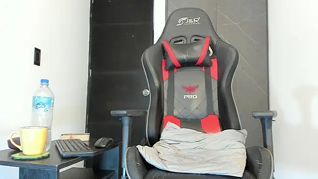 sergiio mesa27 online show from 02/20/25, 11:10