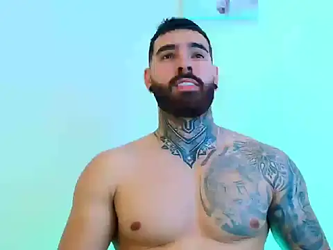 Snapshot of silvano_torres chatting on 02/11/26, 05:51 silvano torres online show from 02/11/26, 05:51