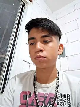 ElGiyuu25 online show from 01/06/26, 08:29