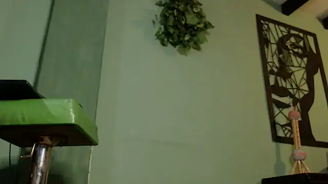 thirstymoonxx online show from 03/15/25, 04:24