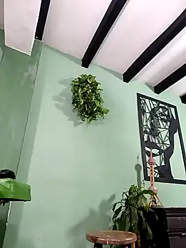 thirstymoonxx online show from 02/19/26, 04:52