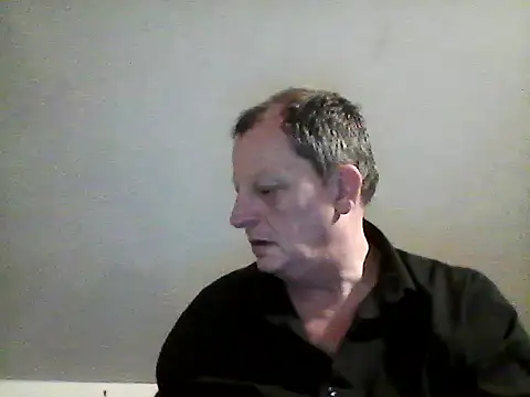 Snapshot of chubbybear2cum chatting on 02/04/25, 08:17 chubbybear2cum online show from 02/04/25, 08:17