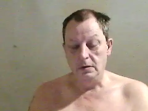 Snapshot of chubbybear2cum chatting on 02/14/25, 06:08 chubbybear2cum online show from 02/14/25, 06:08