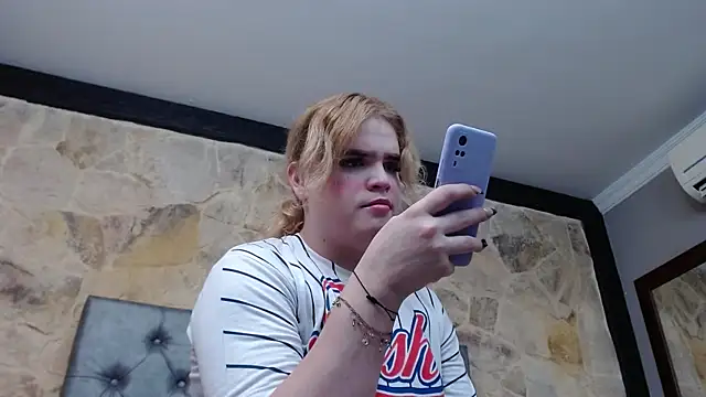 Pearl Michelts online show from 02/19/25, 12:44