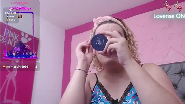 Pearl Michelts online show from 10/10/25, 04:06