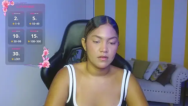 Snapshot of Cristal_War chatting on 01/30/25, 11:55 Cristal War online show from 01/30/25, 11:55