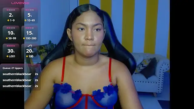 Snapshot of Cristal_War chatting on 02/08/25, 11:55 Cristal War online show from 02/08/25, 11:55