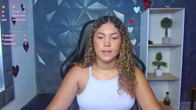 Snapshot of Cristal_War chatting on 02/22/25, 10:20 Cristal War online show from 02/22/25, 10:20