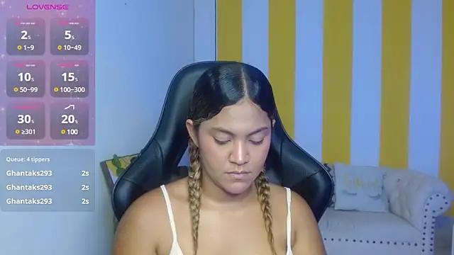 Snapshot of Cristal_War chatting on 03/03/25, 09:48 Cristal War online show from 03/03/25, 09:48