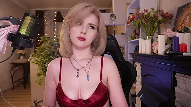 Chriss Fox online show from 03/01/26, 04:20