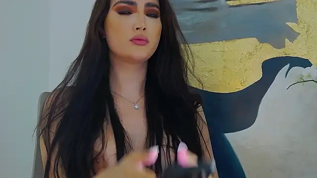 Snapshot of _BellaDonna_ chatting on 02/06/25, 11:37 BellaDonna online show from 02/06/25, 11:37