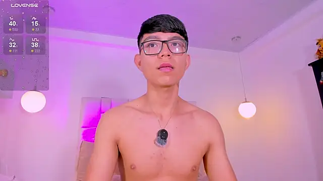 CodyTwink online show from 04/19/26, 10:36