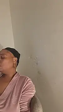 AllLeggs online show from 04/21/26, 10:23