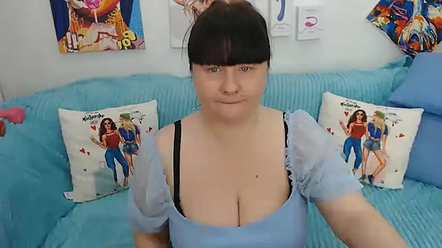 Snapshot of Sexy_MALIKKA chatting on 05/29/26, 03:37 Sexy MALIKKA online show from 05/29/26, 03:37