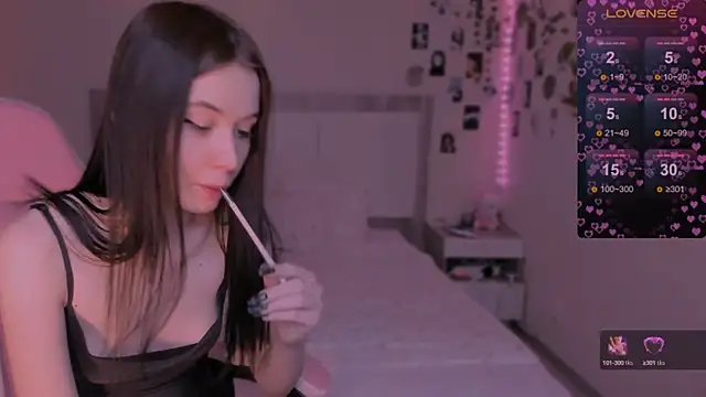 CoddleWeeper  online show from 12/16/24, 08:20