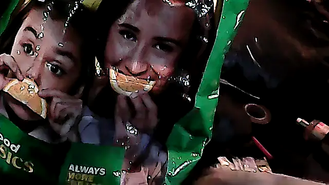 Snapshot of robeaulieu02 chatting on 09/27/25, 05:07 robeaulieu02 online show from 09/27/25, 05:07