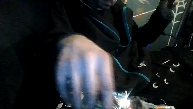 Snapshot of robeaulieu02 chatting on 03/20/26, 05:01 robeaulieu02 online show from 03/20/26, 05:01