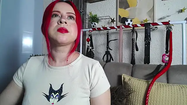 Naty slavedoll online show from 07/18/26, 07:06