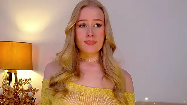 JuliaJaee online show from 01/12/25, 07:10