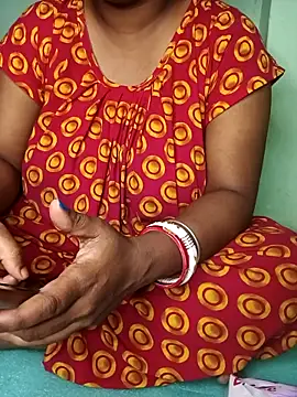 Snapshot of Ritababhi chatting on 03/09/25, 06:43 Ritababhi online show from 03/09/25, 06:43