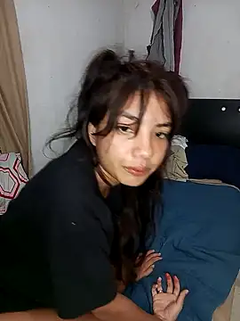 Snapshot of Boypolla11 chatting on 12/28/24, 03:47 Boypolla11 online show from 12/28/24, 03:47